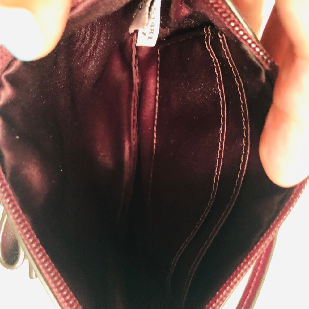 Coach Darcy Bow Small Coin Wristlet Sherry - Picture 5 of 6
